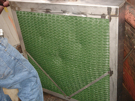 Polishing Coalescer