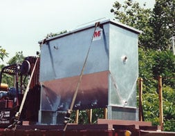 steep bottom oily water separator